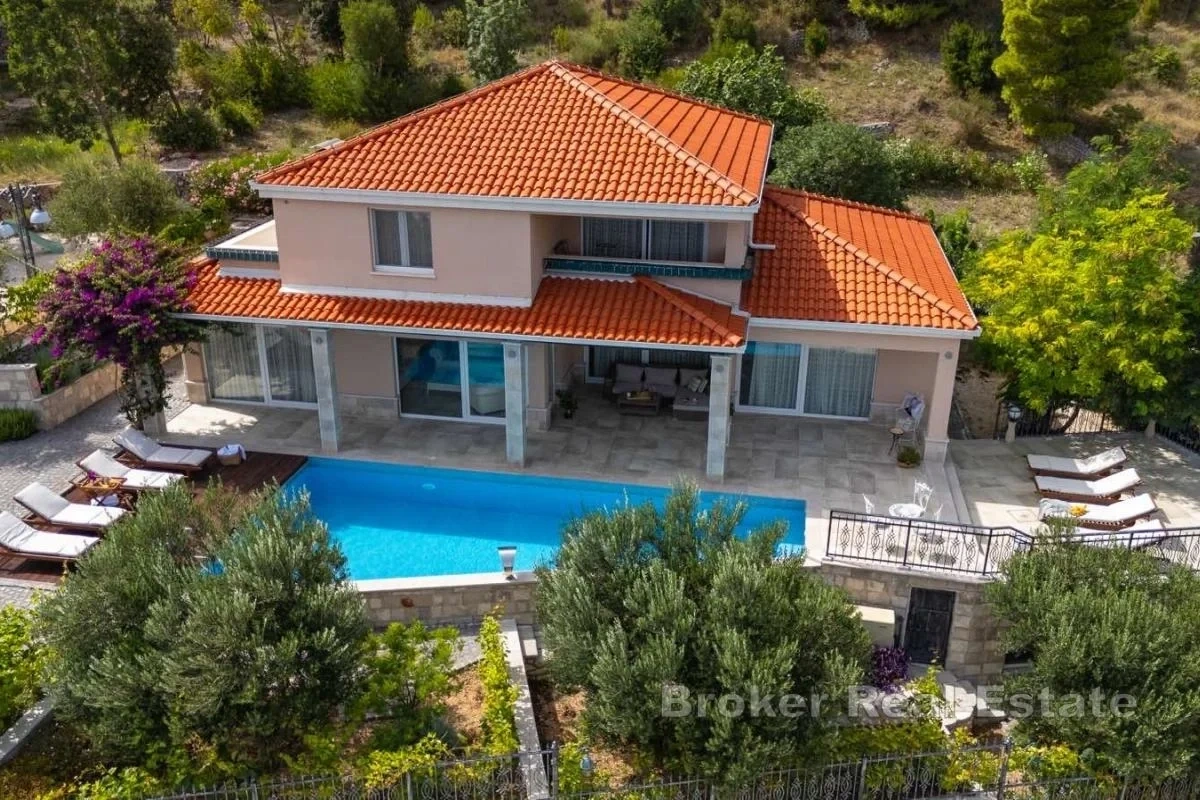 1 - venta casa vista al mar omiš split-dalmacia croacia