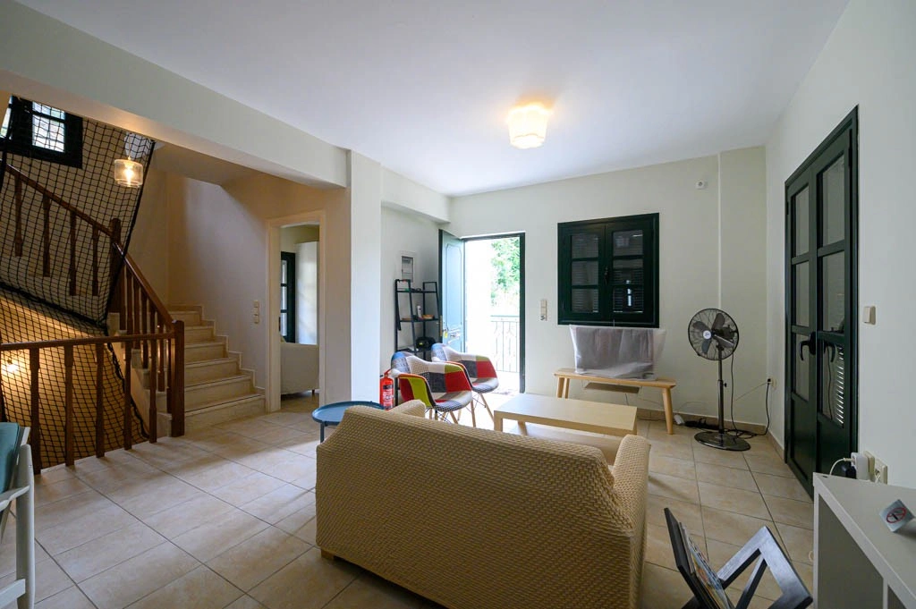 1 - venta casa kyparissía peloponeso grecia