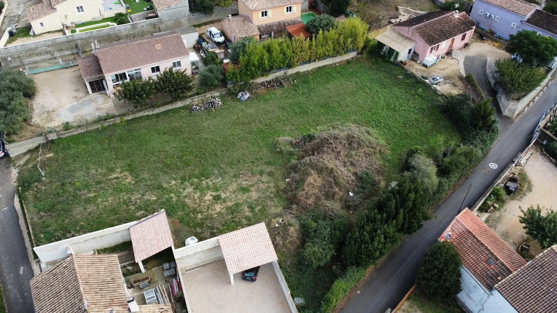 2 - plot of land for sale in saint-geniès-de-comolas gard france