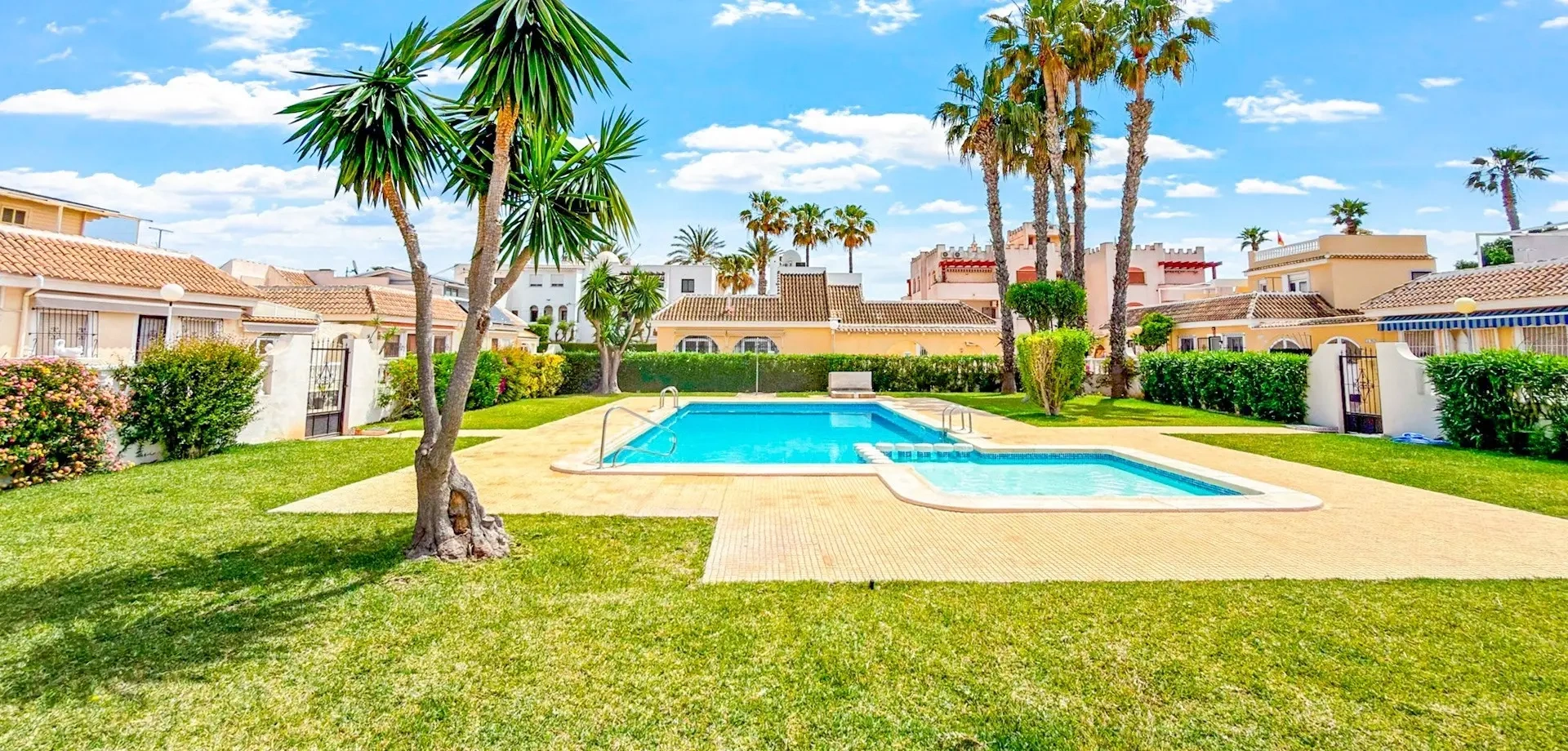 2 - verkoop huis strand to voet los alcazares region of murcia spanje
