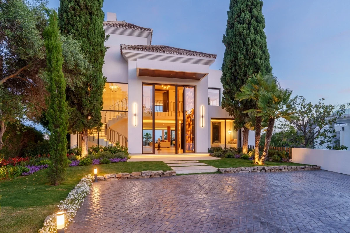 1 - verkoop huis uitzicht op zee nueva andalucia andalusië spanje