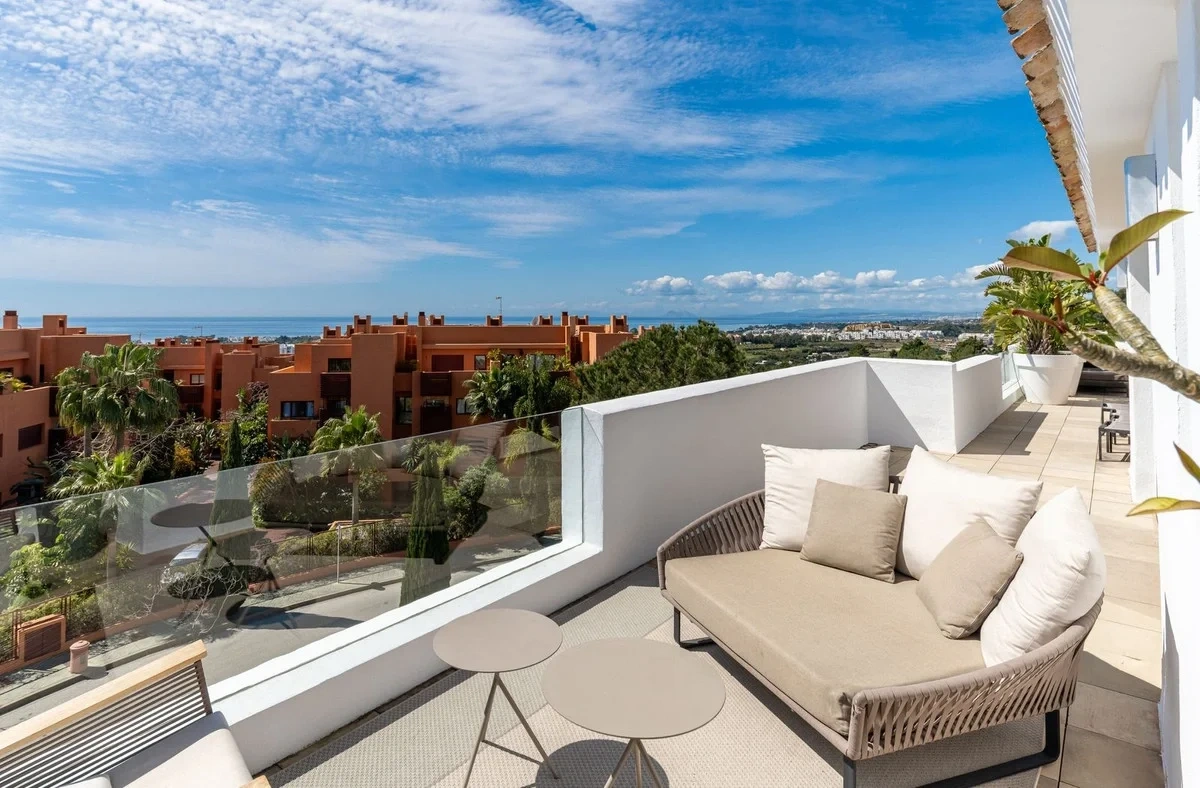 2 - sea view apartment for sale in benahavis - costa del sol andalusia spain