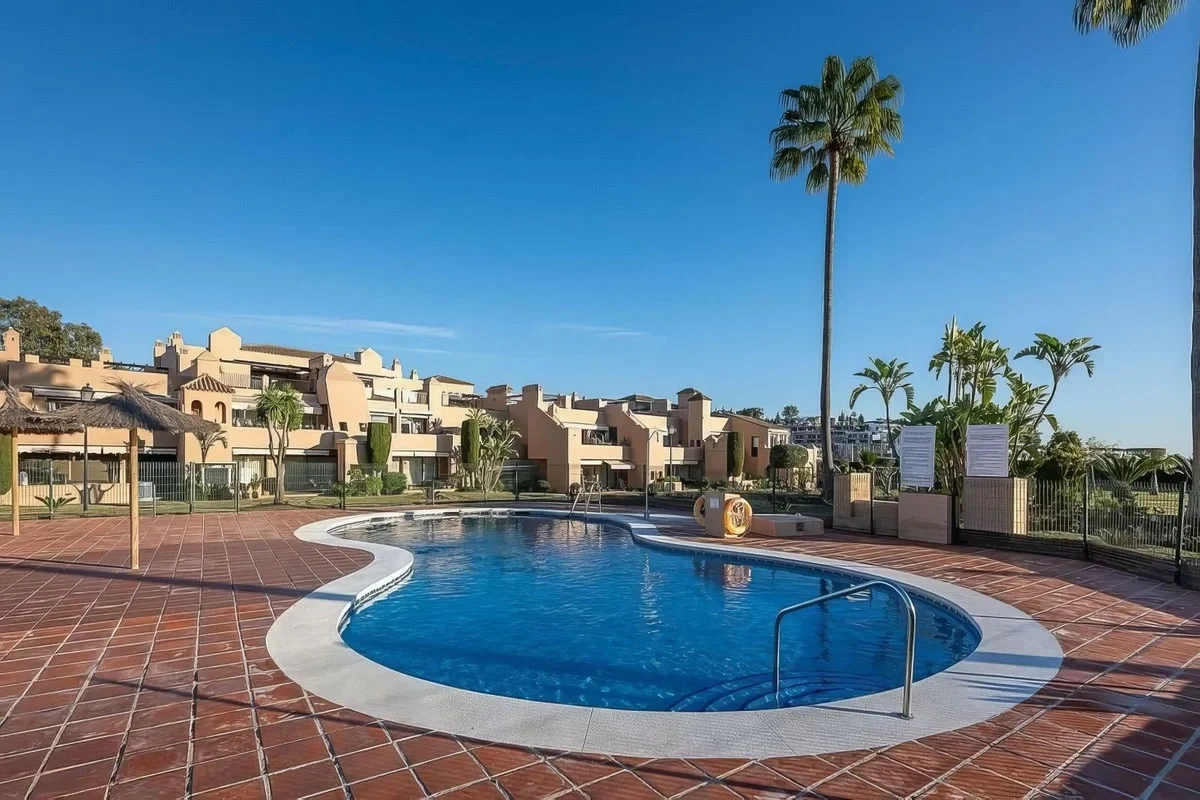 2 - venta apartamento estepona - costa del sol andalucía españa