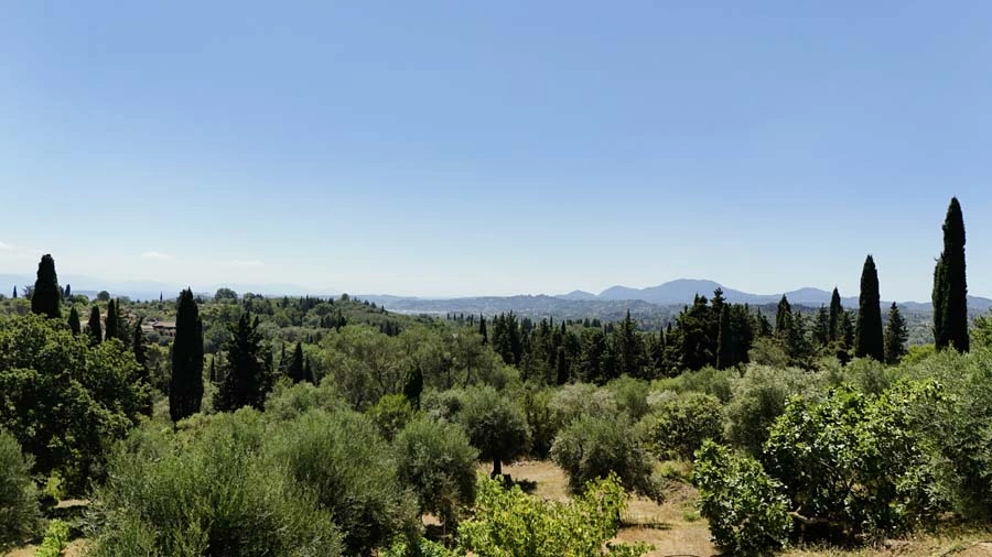2 - vente maison vue mer dassia îles ioniennes grèce