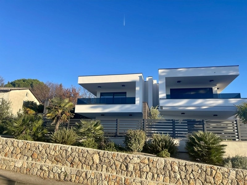 1 - venta casa vista al mar njivice primorje-gorski kotar croacia