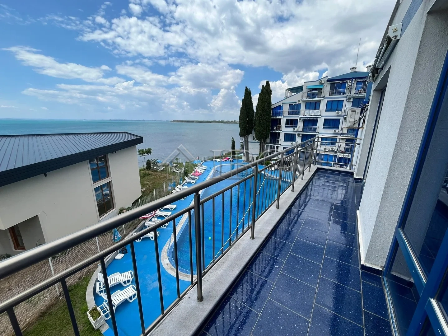1 - venta apartamento frente al mar pomorie burgas bulgaria