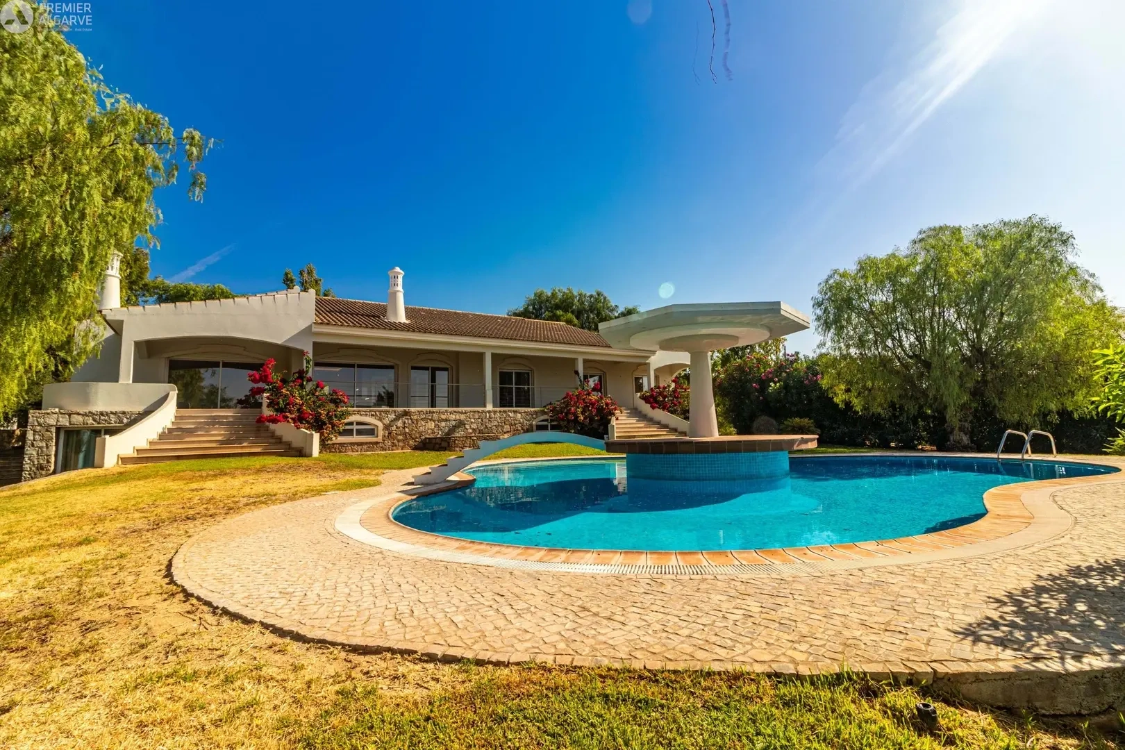 2 - sea view house for sale in estoi algarve portugal
