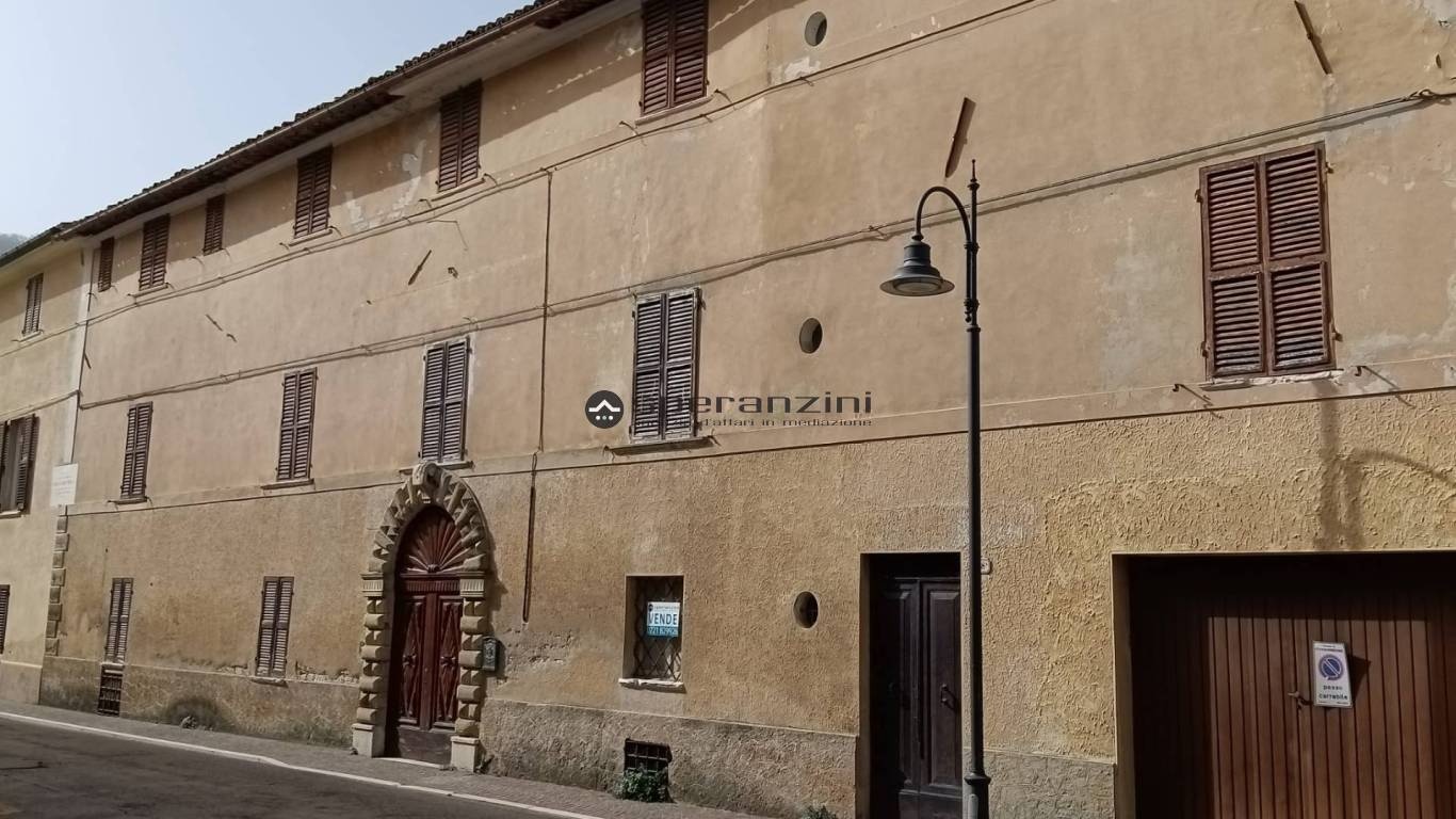 1 - venda casa fossombrone marcas itália