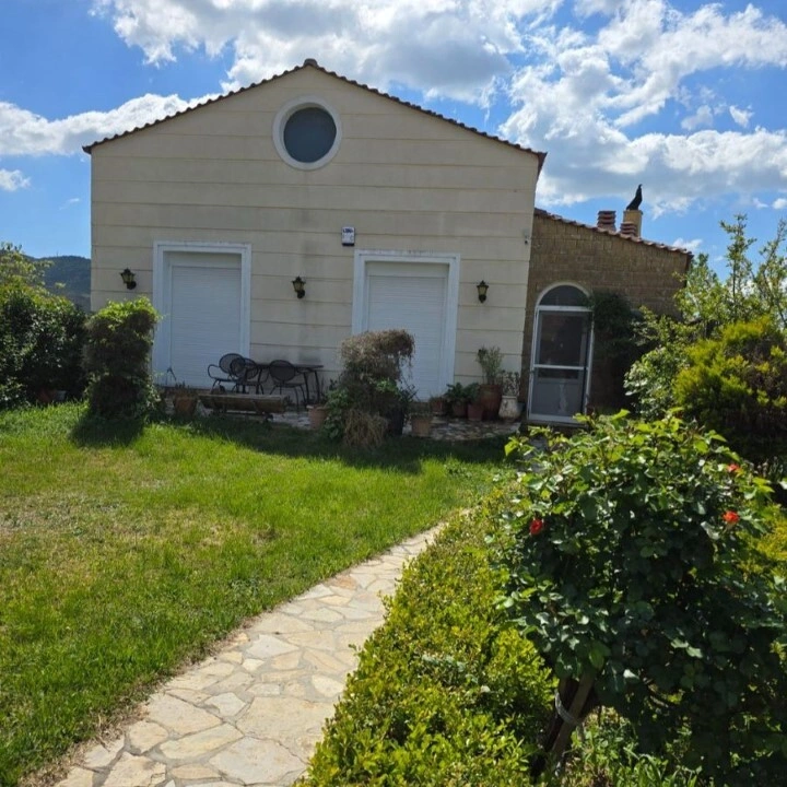 2 - venda casa melissochóri macedónia central grécia