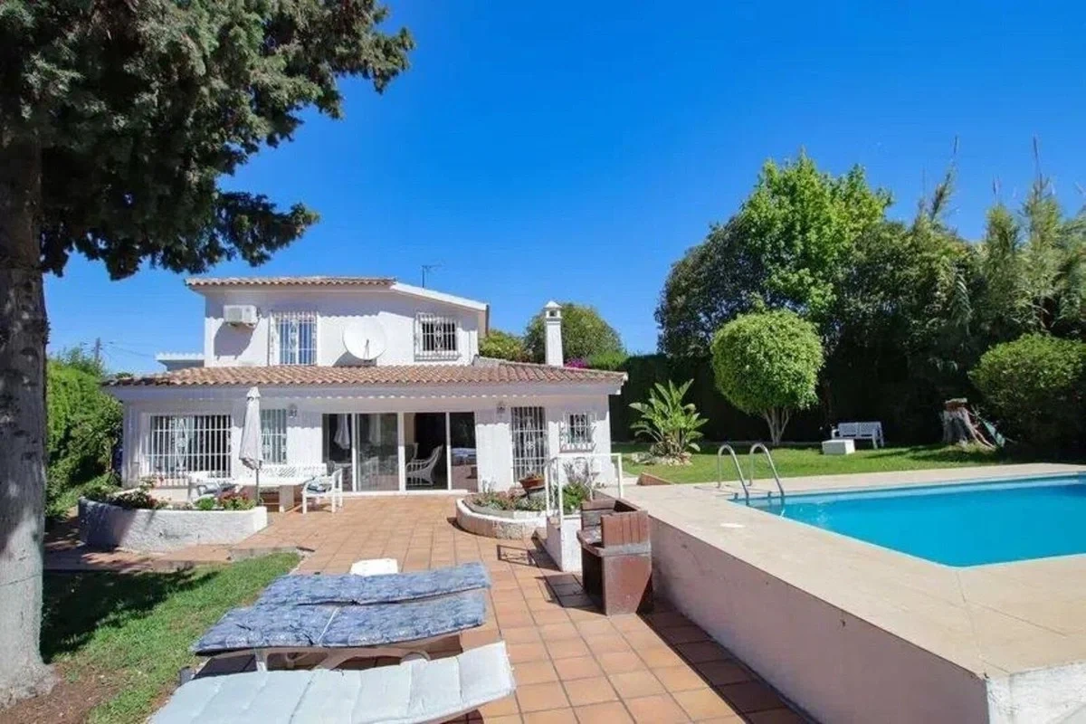 2 - venda casa a praia ao pé san pedro de alcántara andaluzia espanha