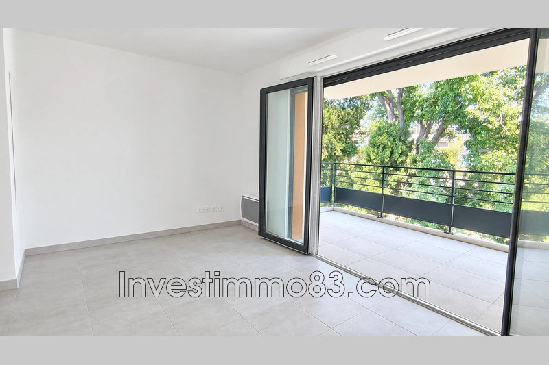 2 - venda apartamento hyères var frança