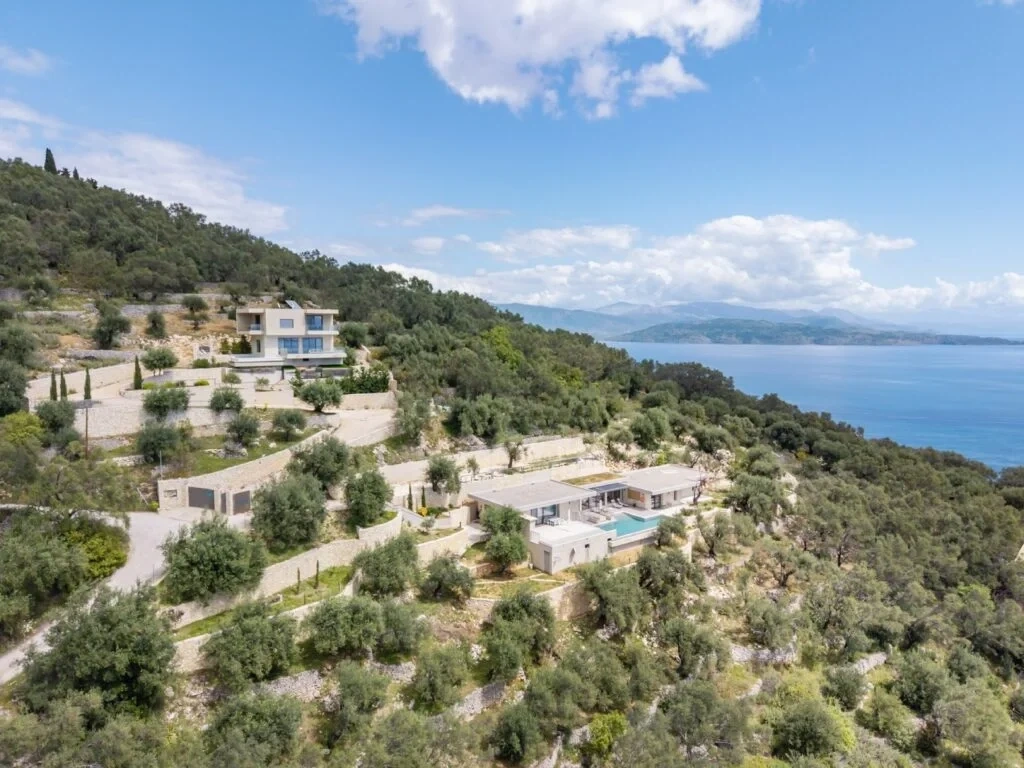 1 - vente villa vue mer nissaki îles ioniennes grèce