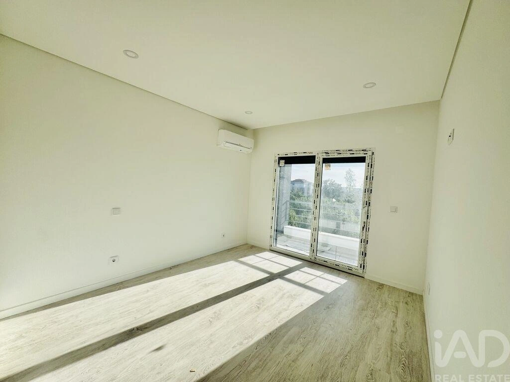 2 - verkoop appartement seixal lisboa region portugal