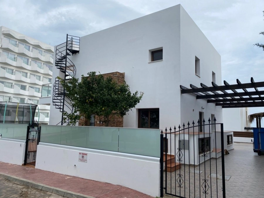 1 - vente villa famagusta famagouste chypre