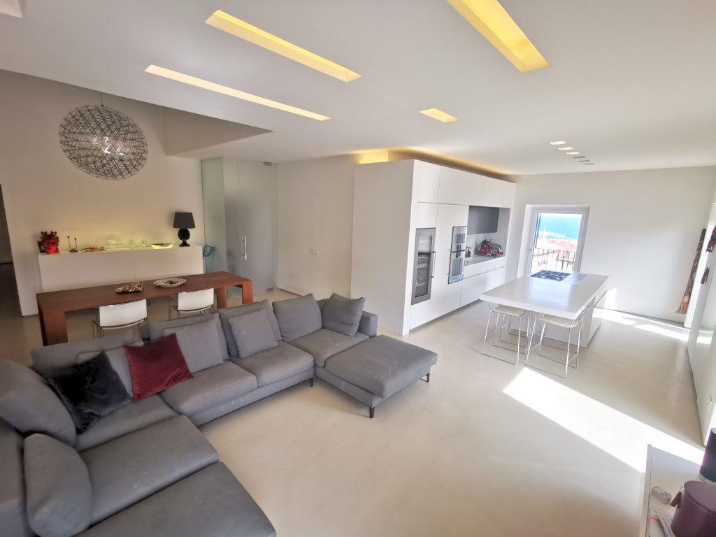 1 - venda apartamento vista de mar imperia liguria itália