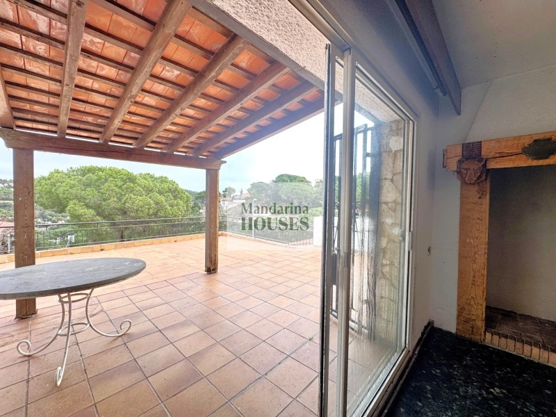 2 - house for sale in canyelles catalonia spain