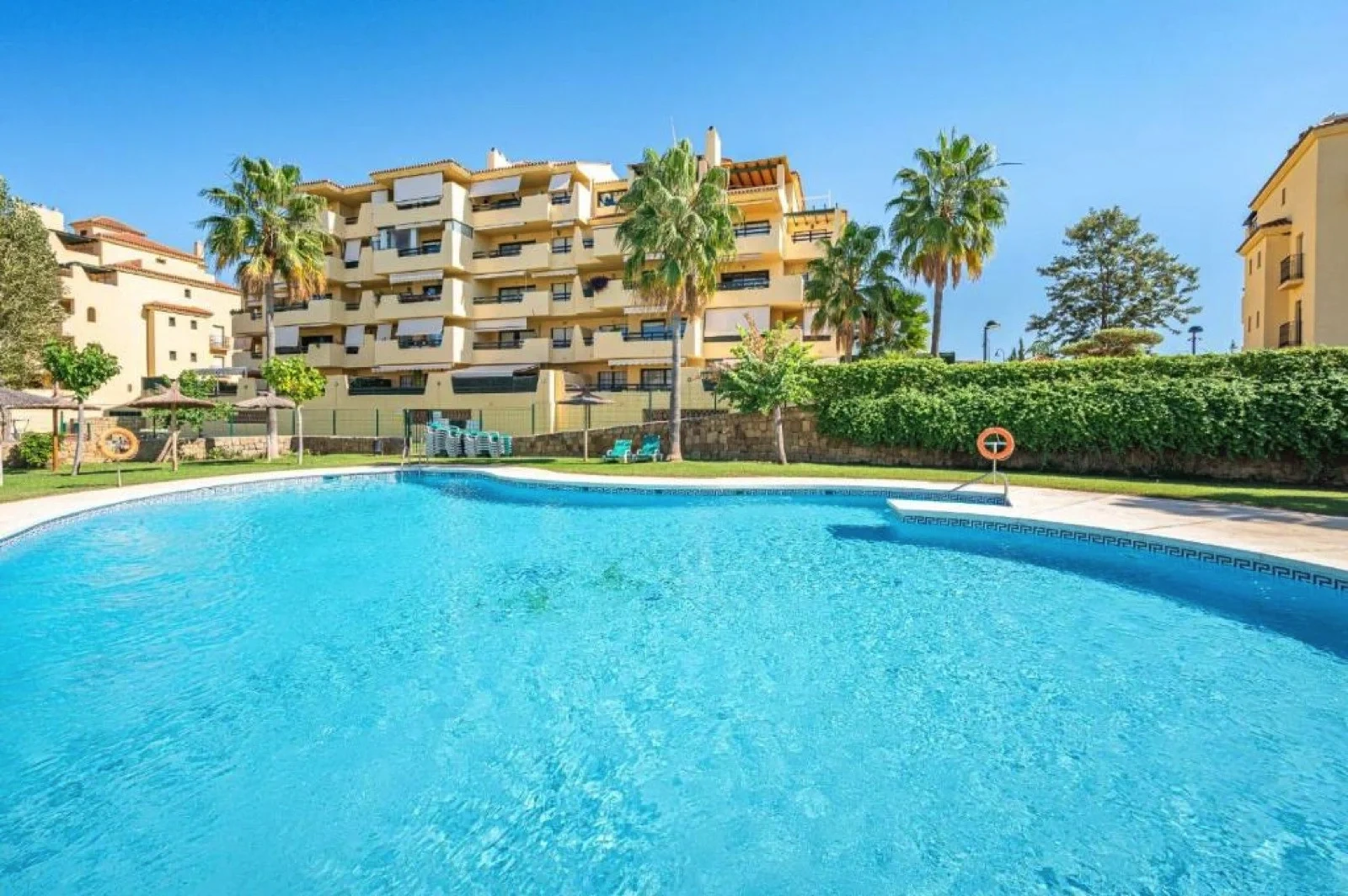 Wohnung mit Pool