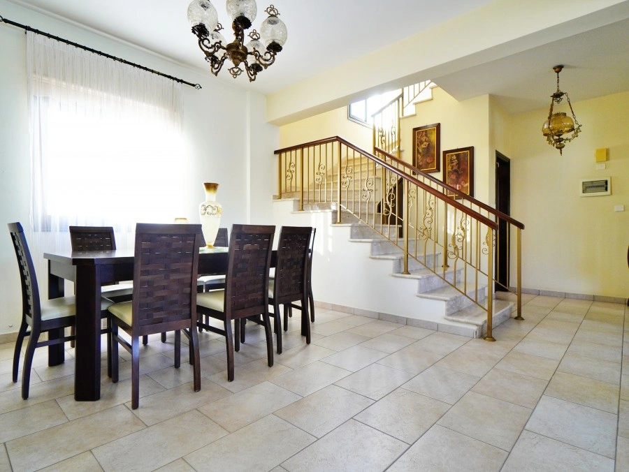 2 - verkoop huis larnaca larnaca cyprus