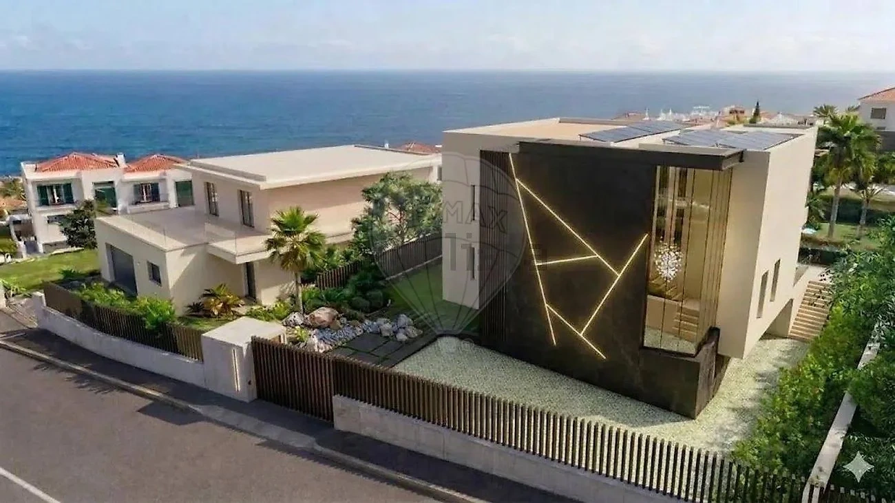 1 - sea view apartment for sale in santa cruz madeira portugal