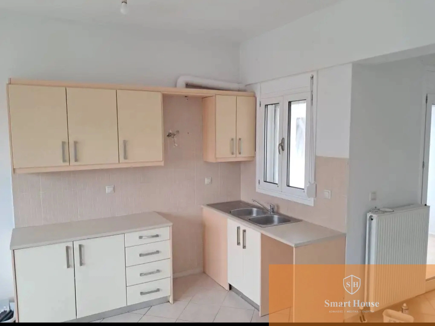 2 - beach walk apartment for sale in goúrnes crete greece
