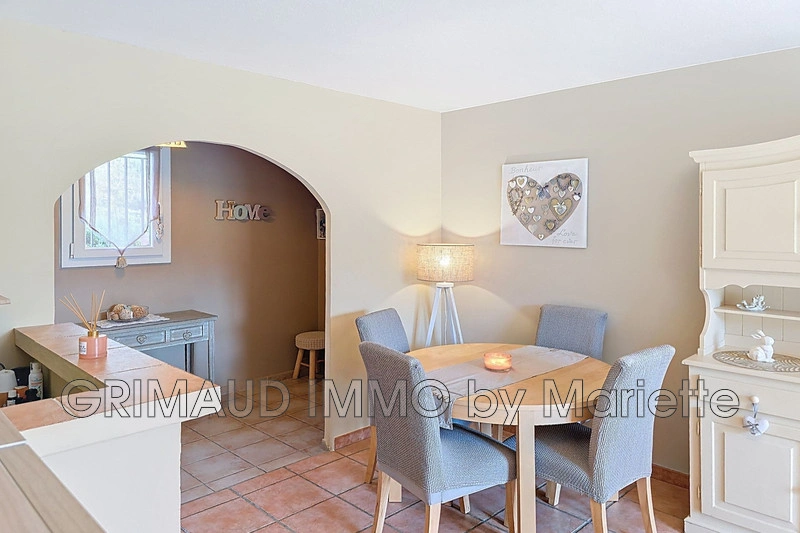 2 - verkoop appartement grimaud var frankrijk