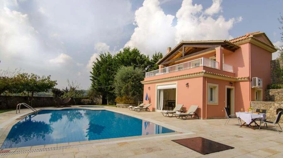 1 - vente villa dassia îles ioniennes grèce