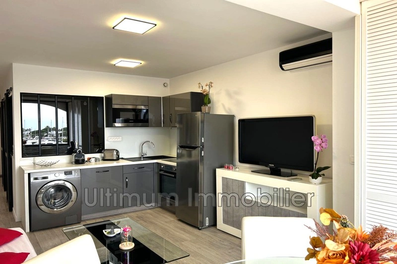 2 - venda apartamento vista de mar cogolin var frança