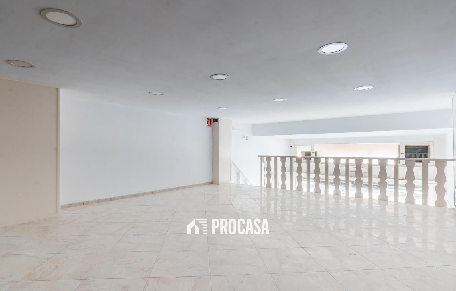 1 - venda espaço comercial empuriabrava catalunha espanha