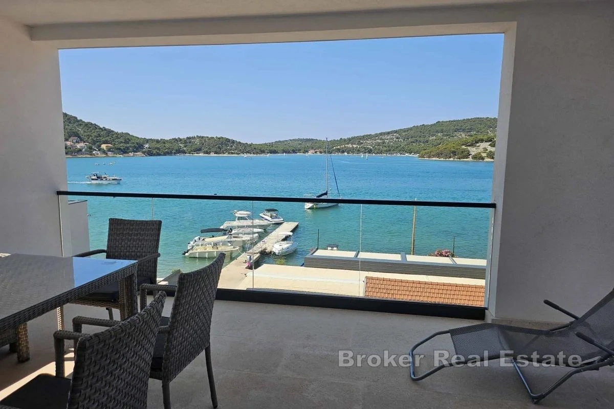 2 - vendita appartamento vista mare murter sebenico e tenin croazia