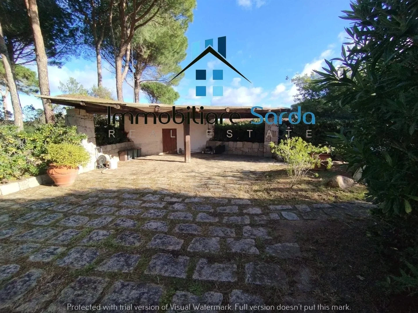 2 - venta propiedad a pie de playa santa teresa gallura cerdeña italia