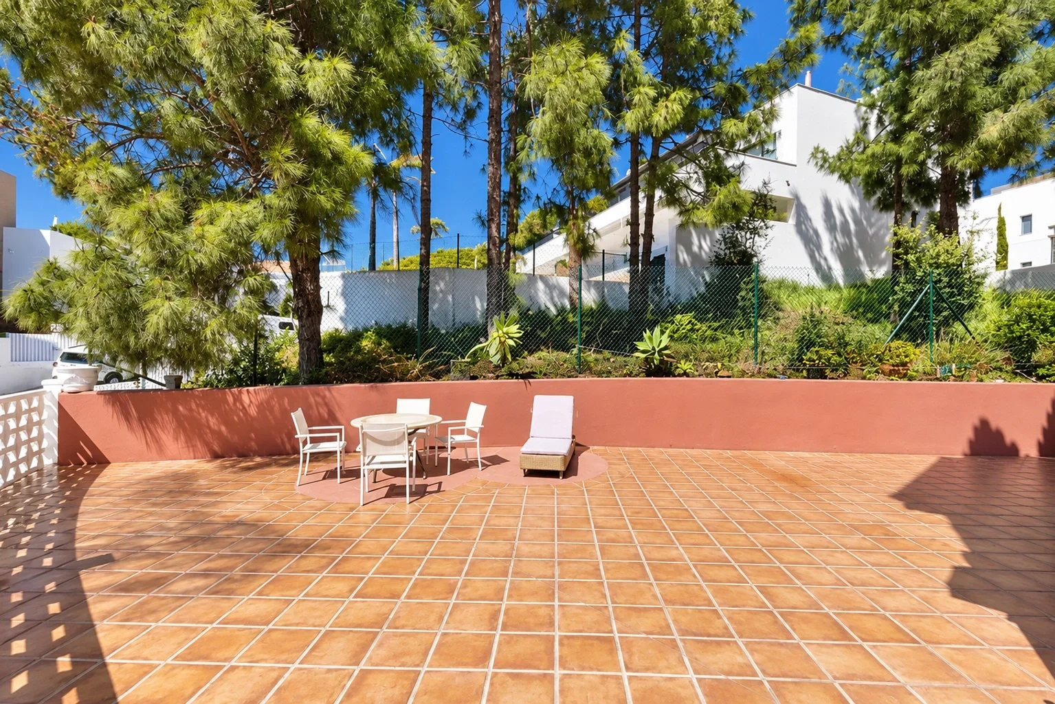 2 - vente maison pieds dans l'eau marbella - costa del sol andalousie espagne
