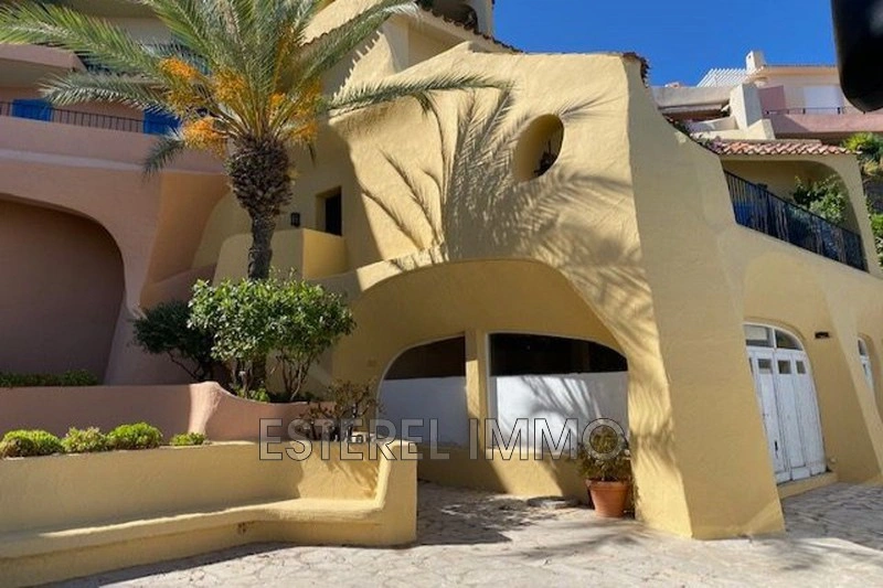 1 - apartment for vacation rentals in théoule-sur-mer alpes-maritimes france
