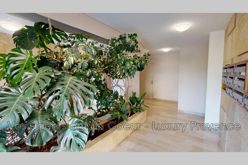 2 - venda apartamento aix-en-provence bouches-du-rhône frança