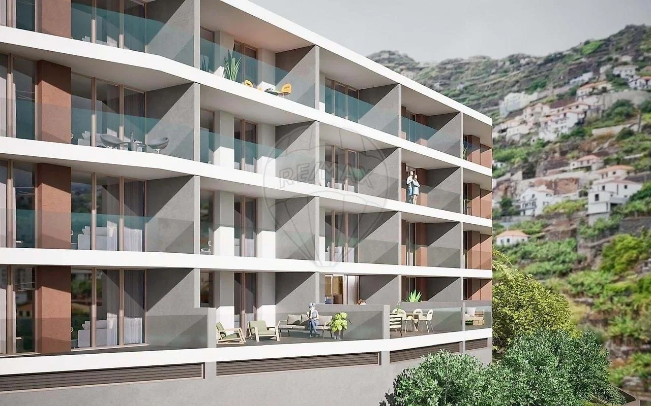 2 - venta apartamento câmara de lobos madeira portugal