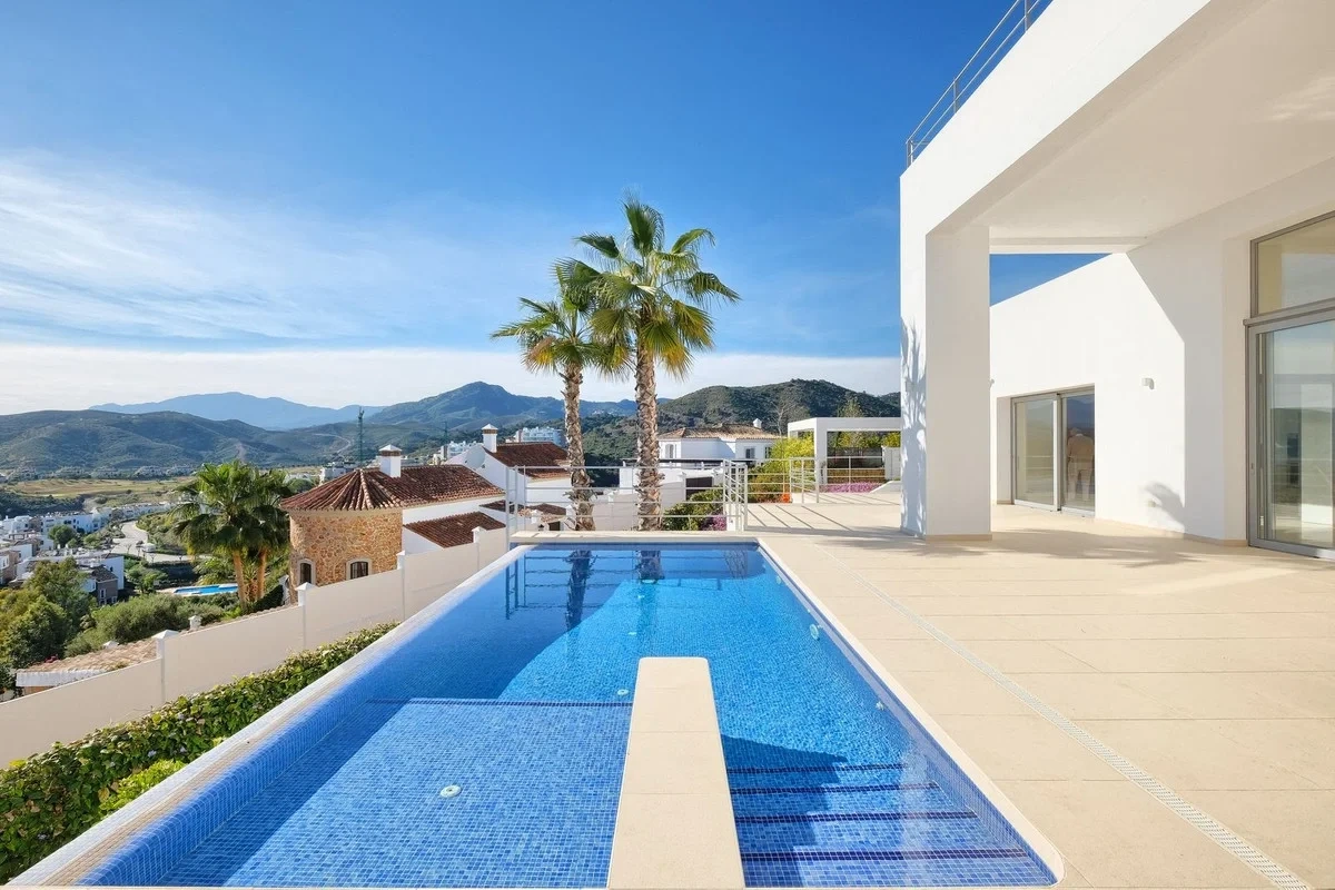 1 - vendita villa vista mare benahavis - costa del sol andalusia spagna