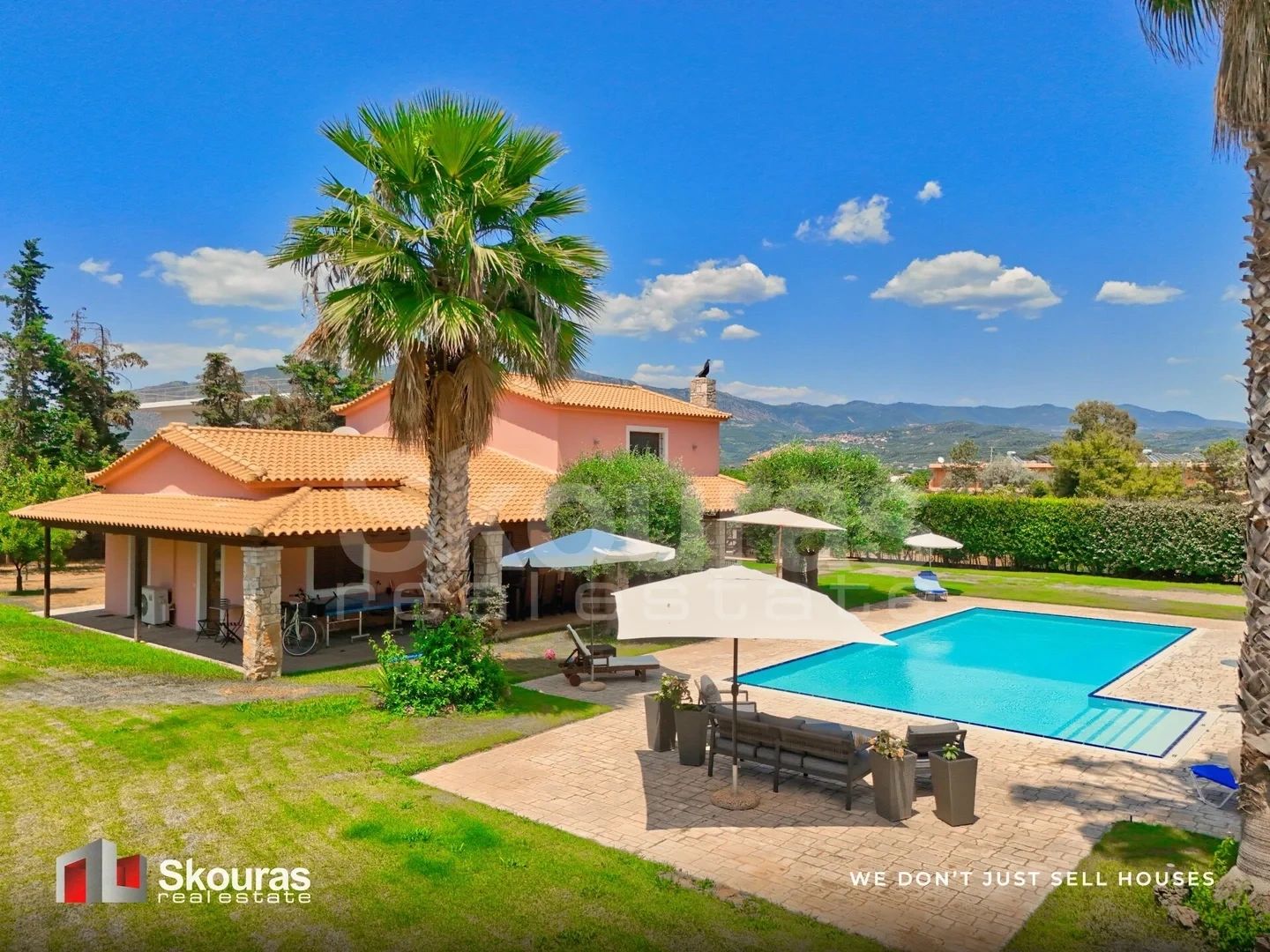 1 - beach walk house for sale in ágios nikólaos peloponnese greece