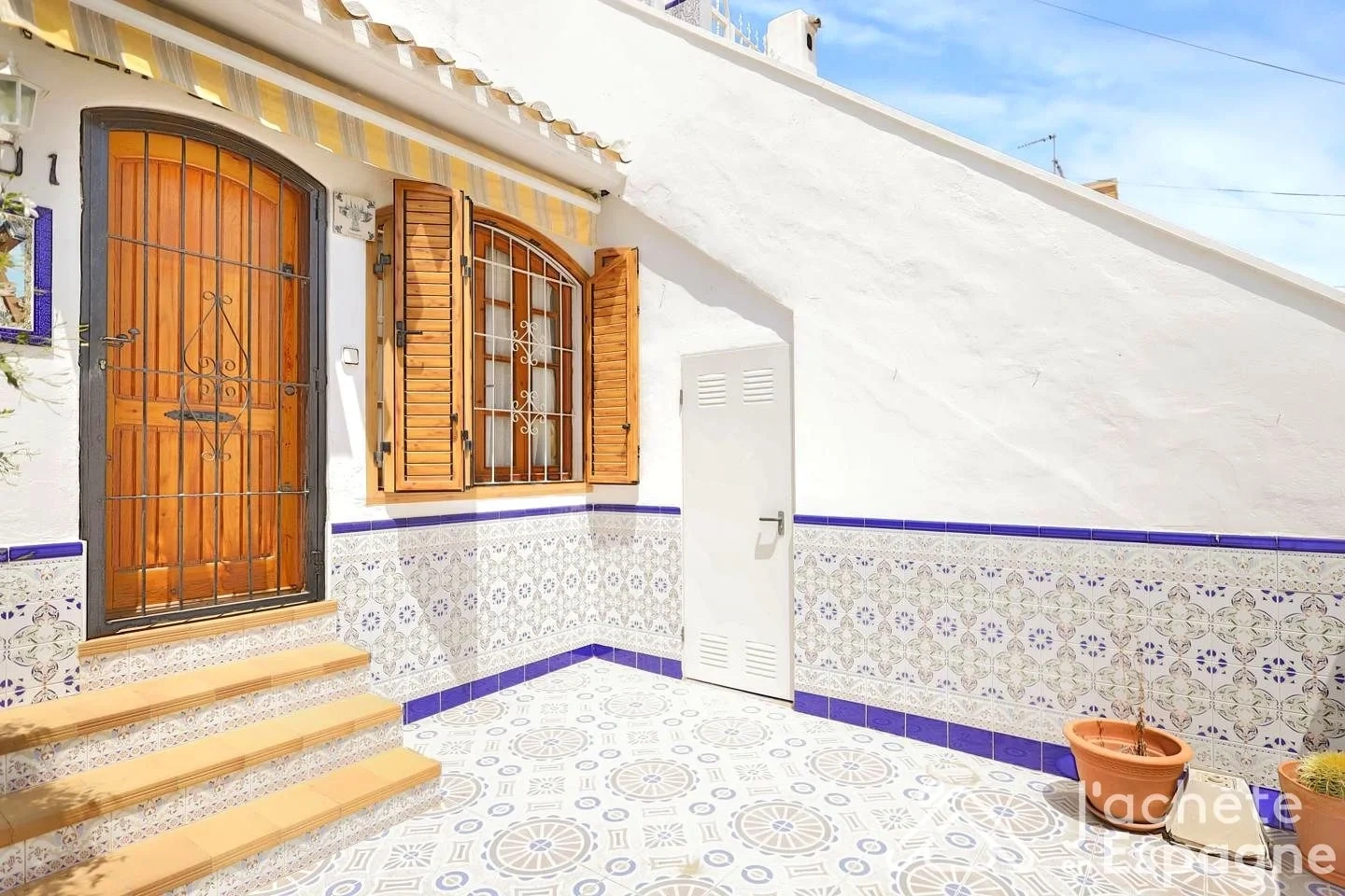 1 - beach walk apartment for sale in torrevieja - costa blanca valencian community spain