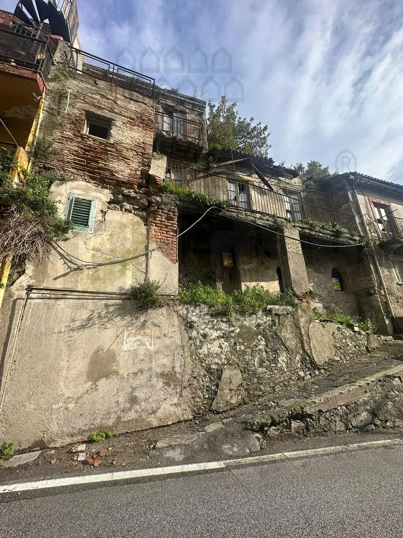 2 - vente maison messina sicile italie