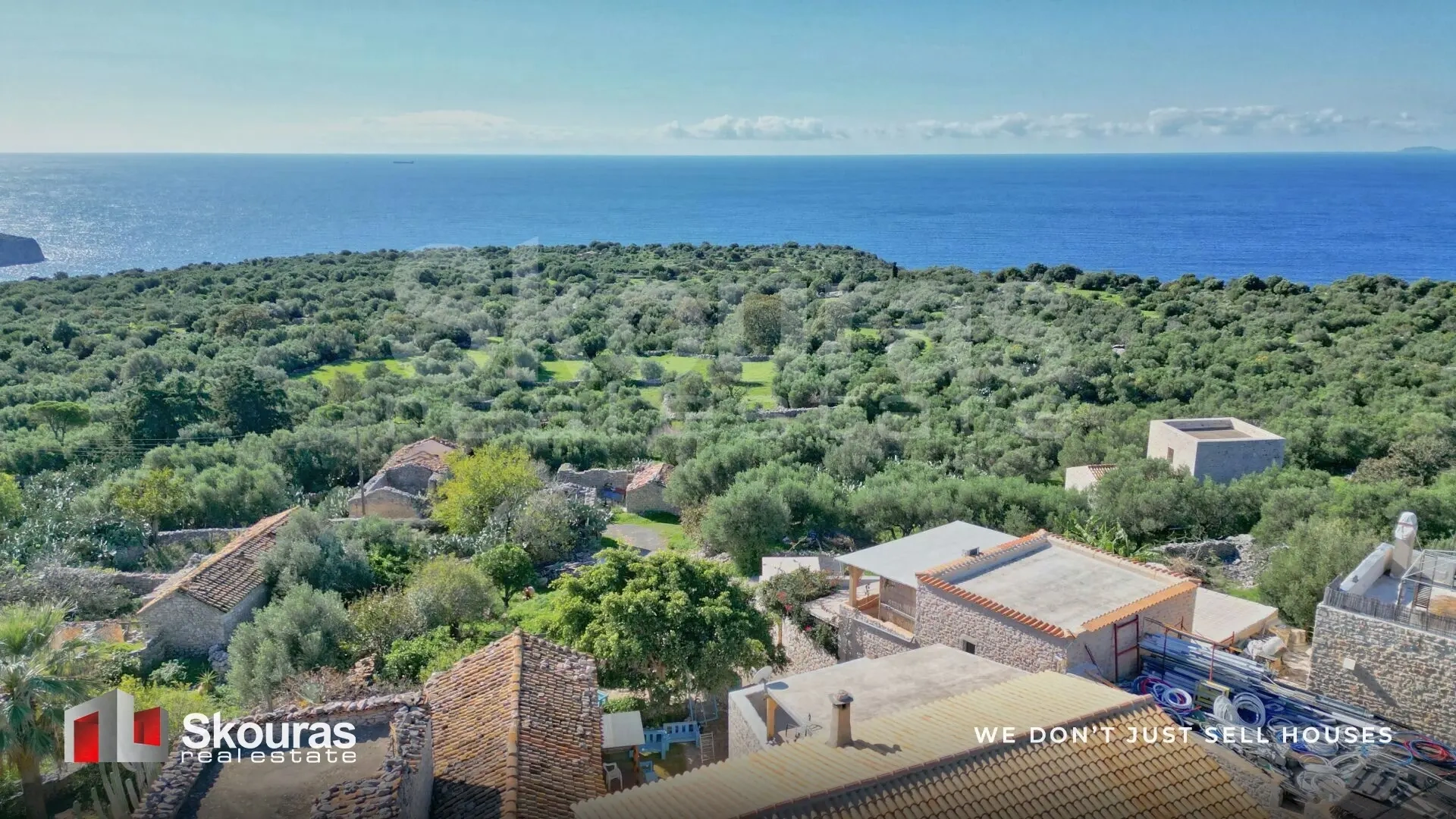 1 - venta casa vista al mar areópoli peloponeso grecia