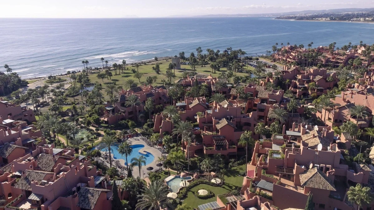 2 - vente appartement pieds dans l'eau estepona - costa del sol andalousie espagne