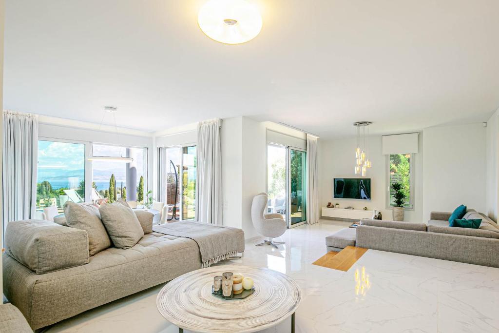 2 - waterfront house for sale in evropoúloi ionian islands greece