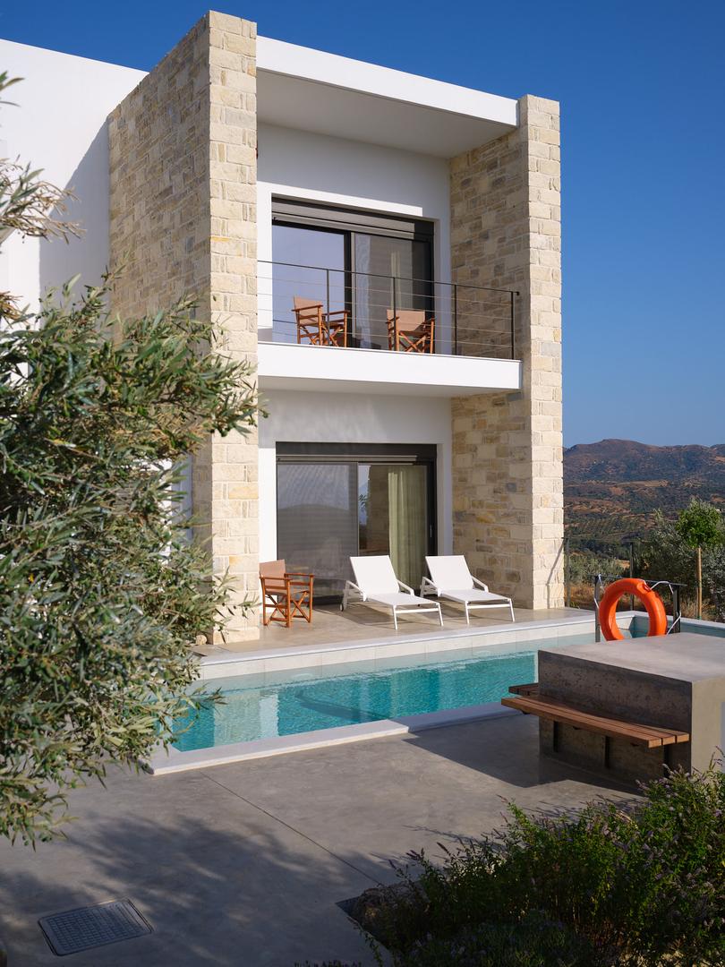2 - sea view house for sale in kamilárion crete greece