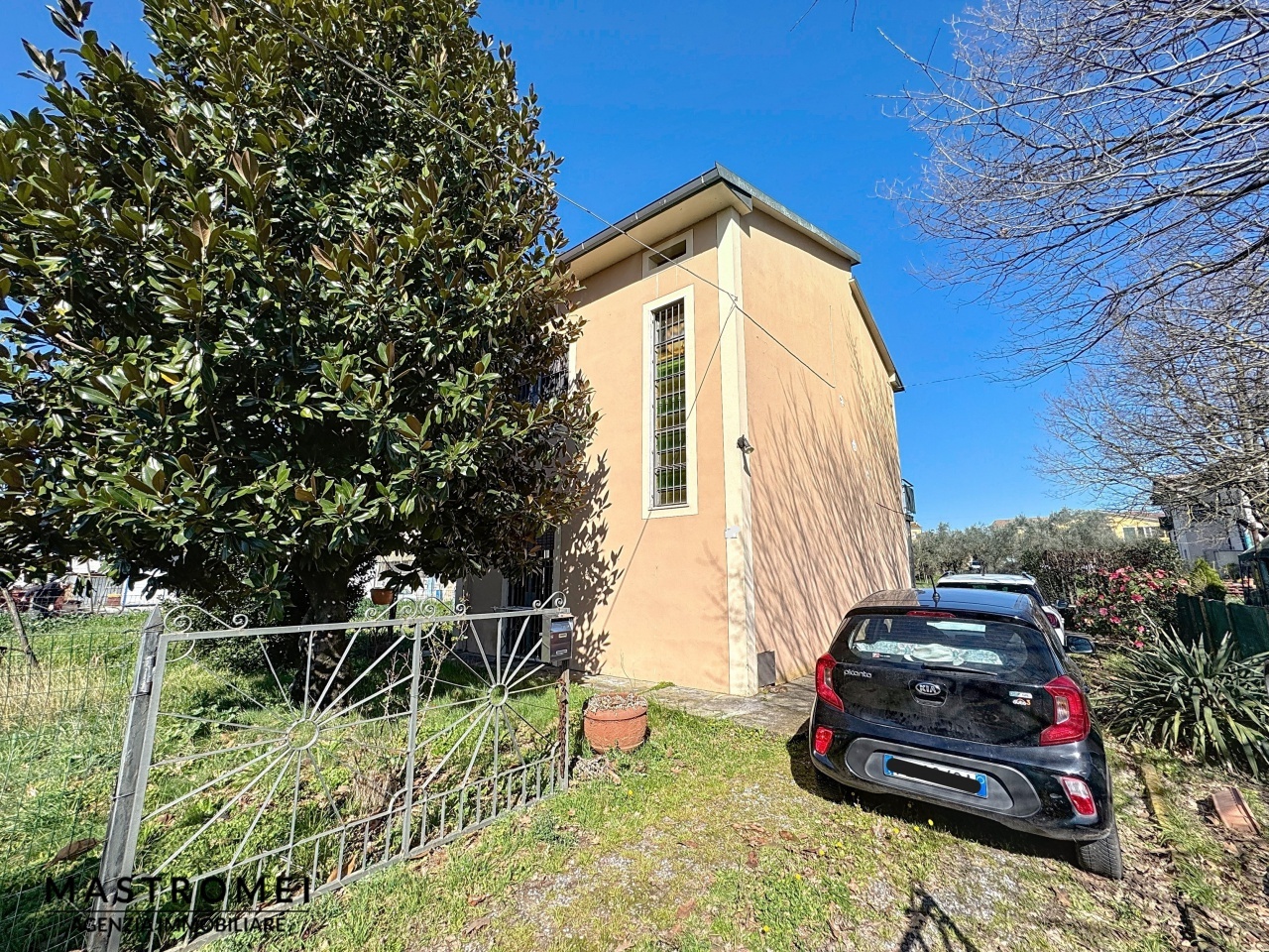 2 - verkauf haus porcari toskana italien