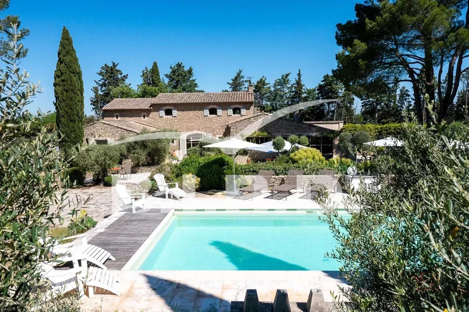 1 - location vacances maison eygalières bouches-du-rhône france