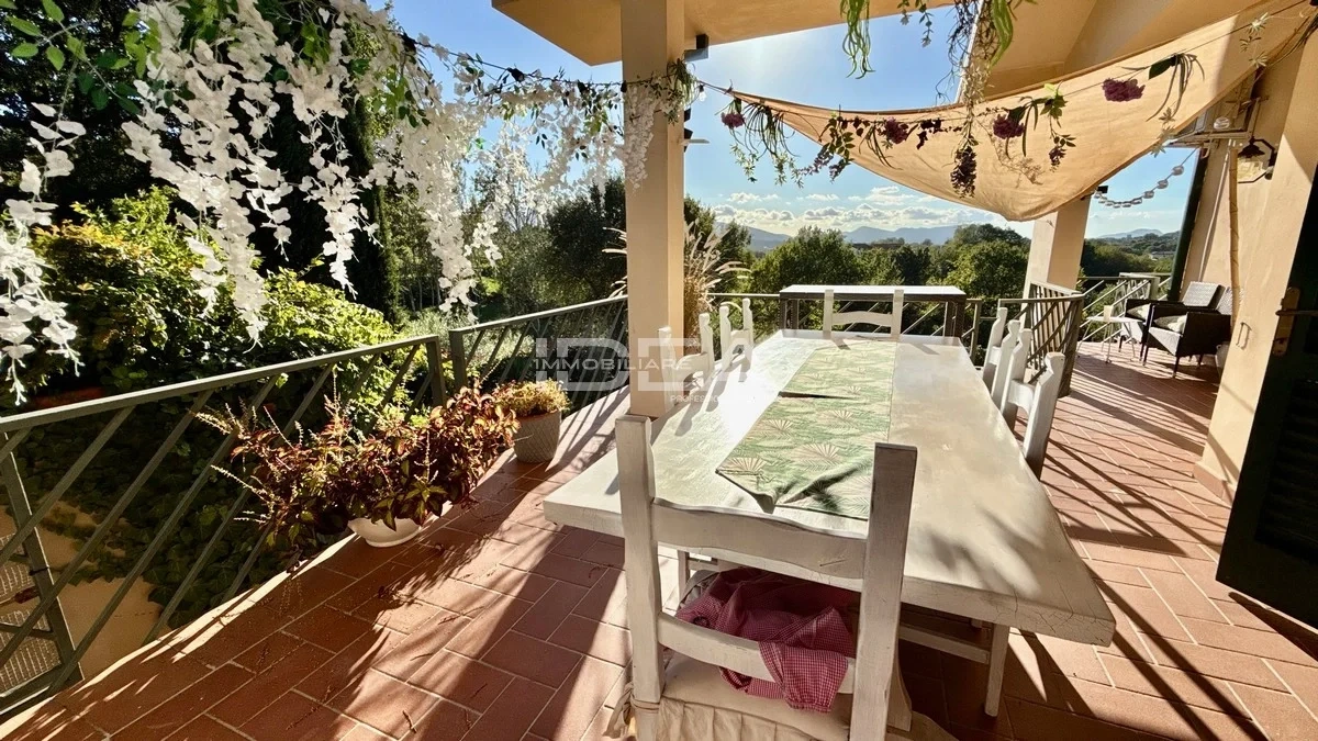 1 - venta casa montecarlo toscana italia