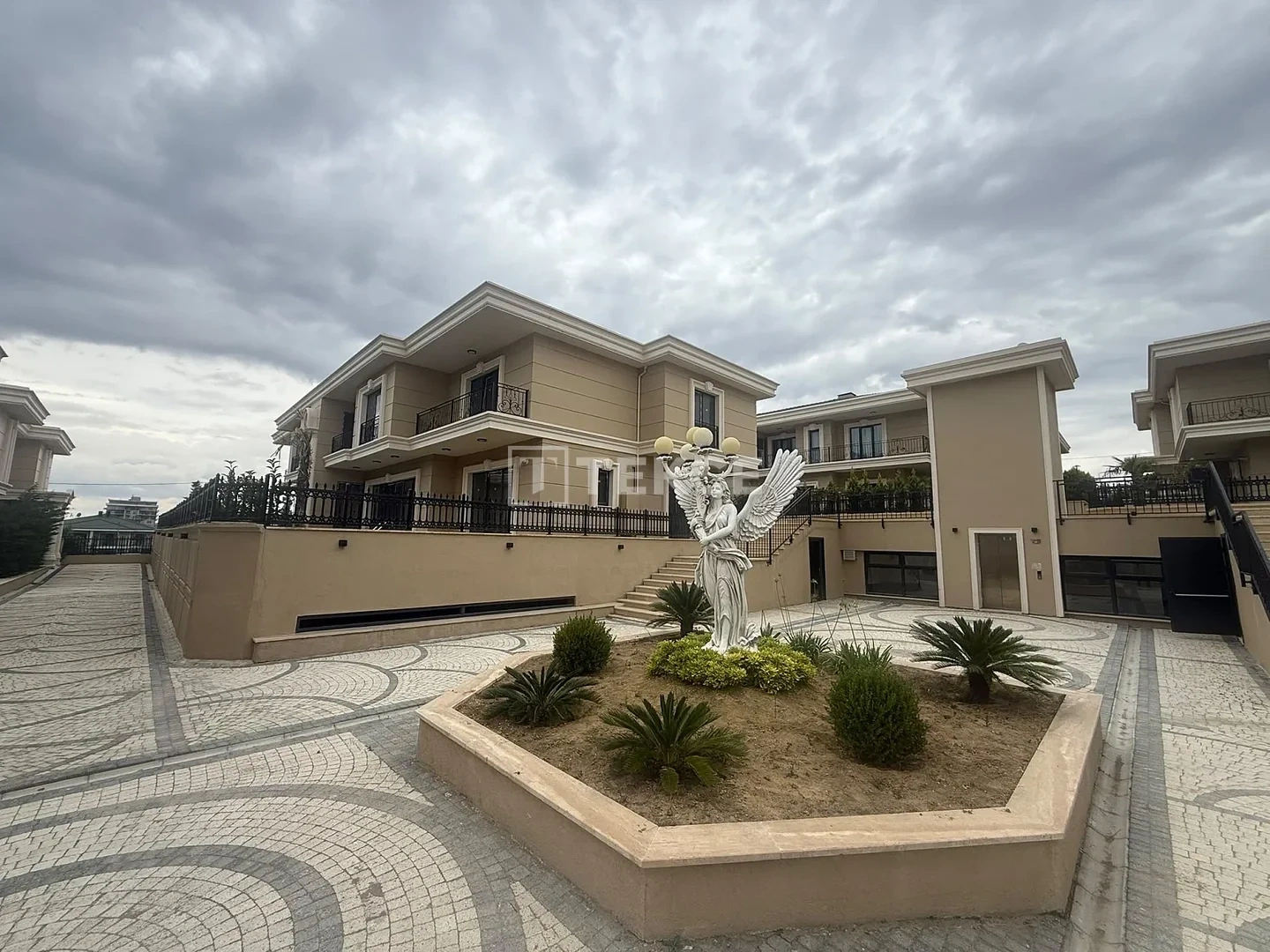 1 - sea view villa for sale in büyükçekmece istanbul turkey