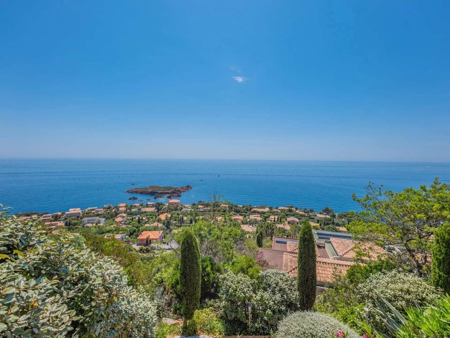 1 - affitto vacanze casa vista mare saint-raphaël var francia