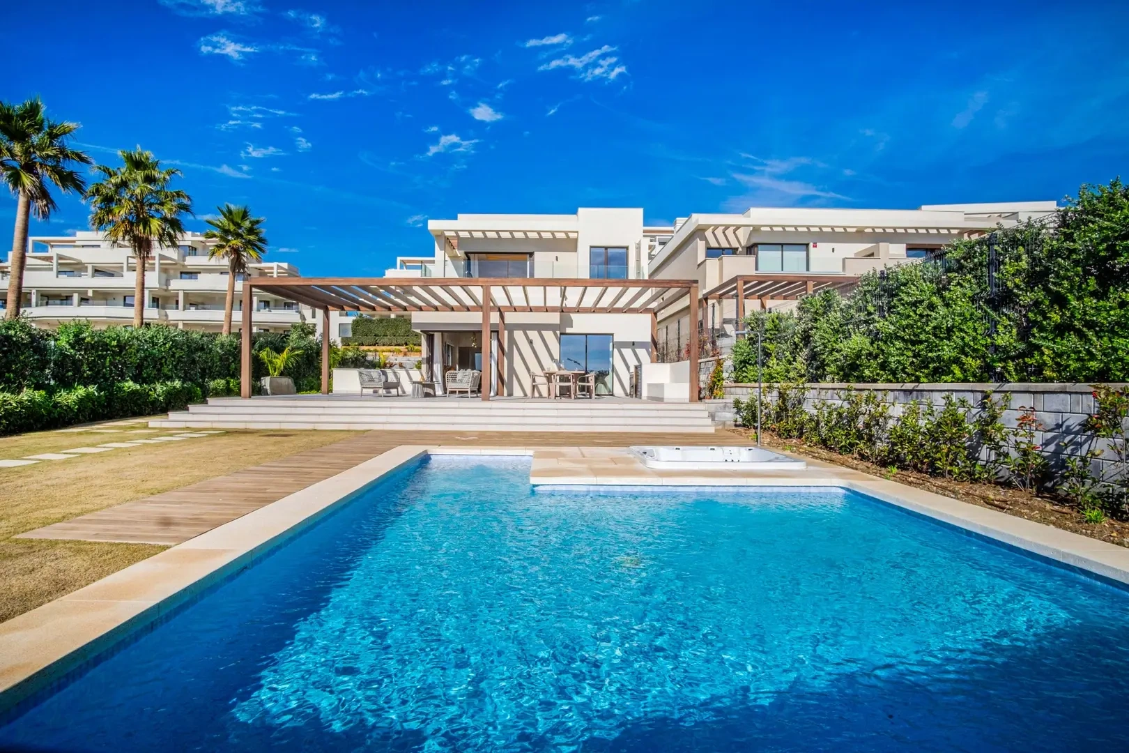 2 - venda villa frente ao mar estepona - costa del sol andaluzia espanha