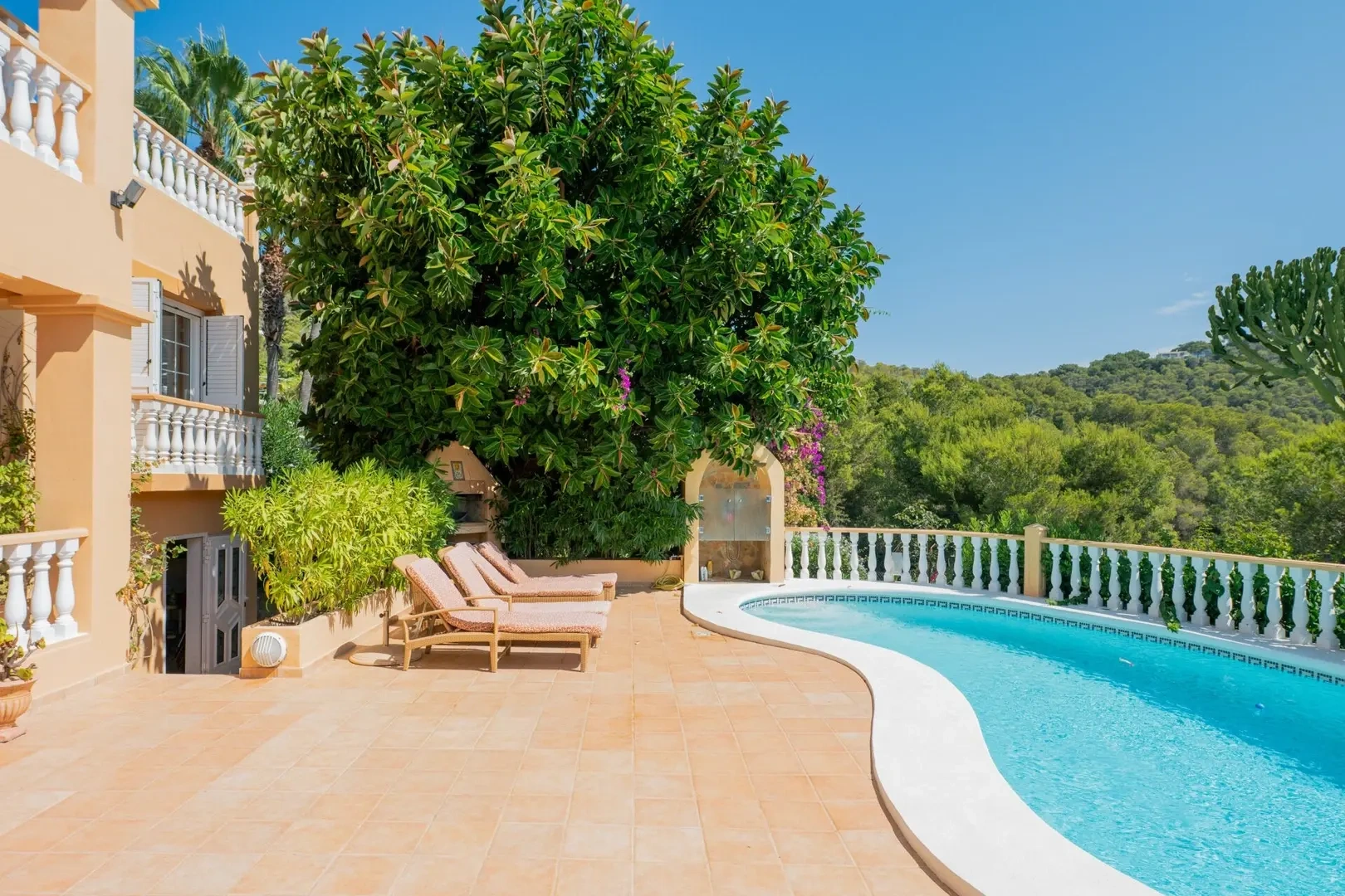 2 - vendita villa cap martinet ibiza - baleari spagna