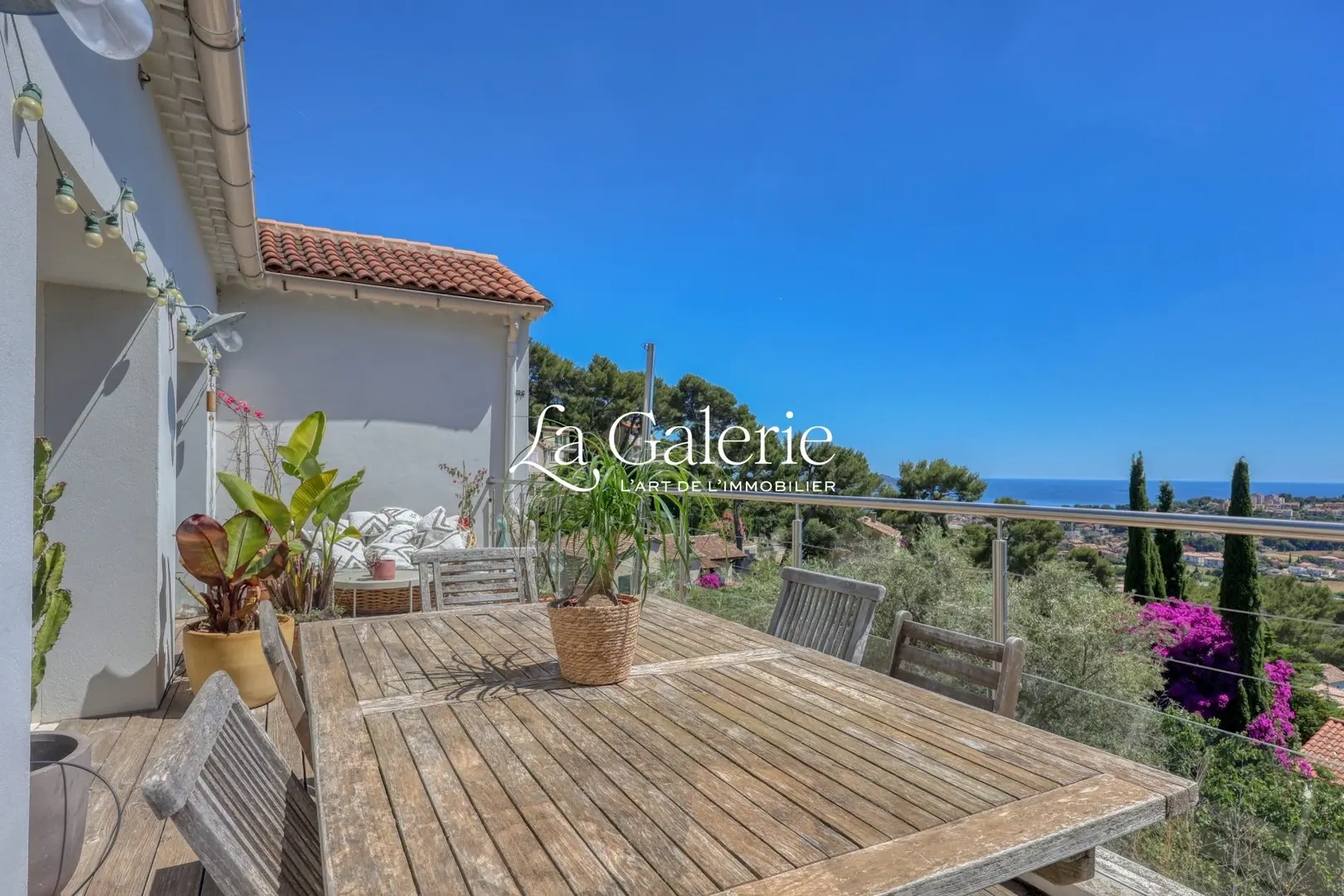 1 - vente appartement vue mer carqueiranne var france